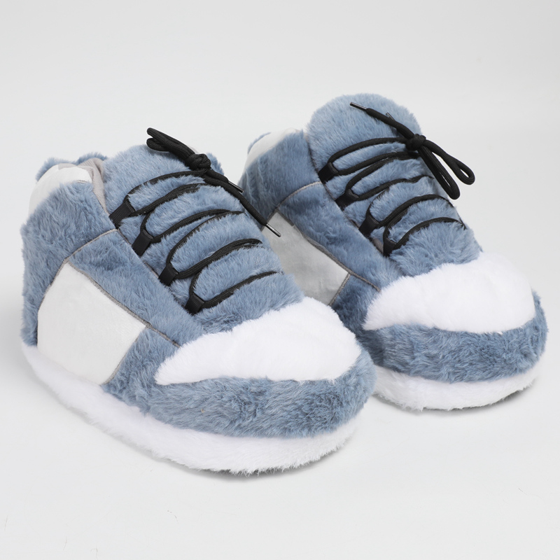 Warm Plush Sneaker Slippers, T - đánh giá và giá Sneaker Care Set